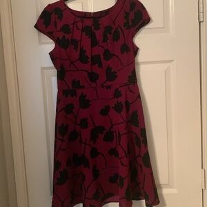 Loft burgundy/maroon tulip cap sleeve dress